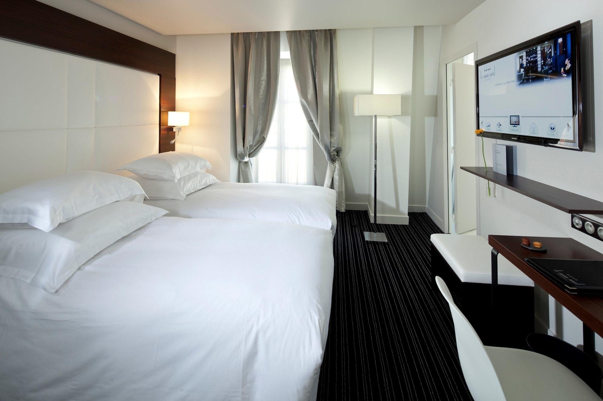 Le Grand Hotel Grenoble, BW Premier Collection By Best Western Exterior photo