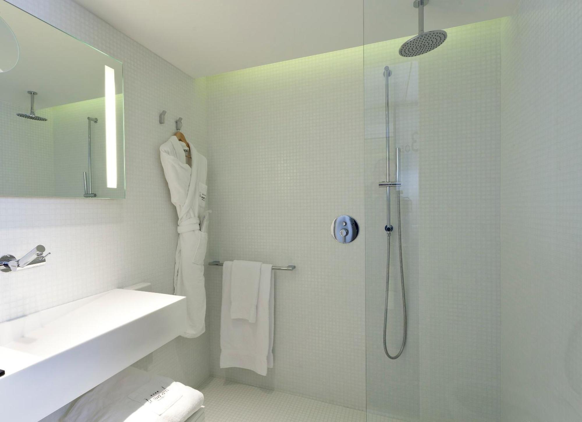 Le Grand Hotel Grenoble, BW Premier Collection By Best Western Exterior photo